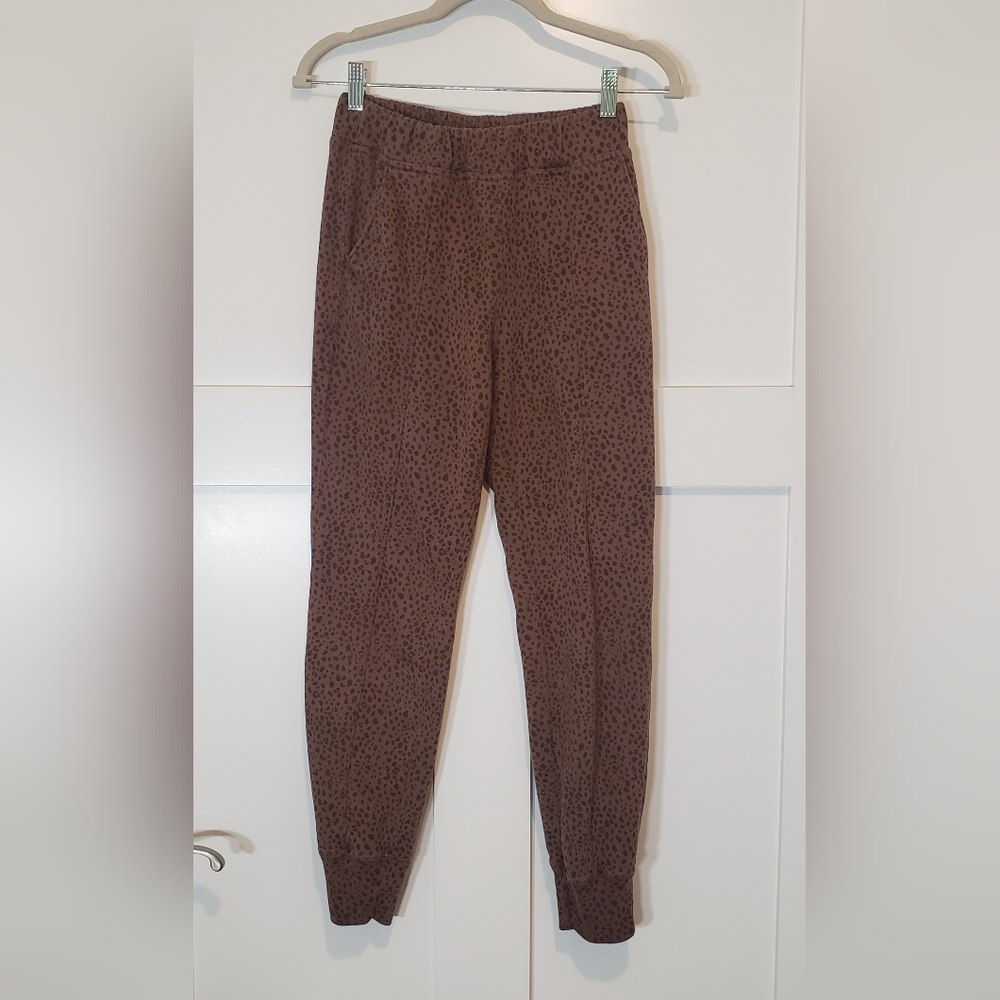 Abercrombie & Fitch Soft Collection Animal Print Jogger Sweat Pants Pockets XS